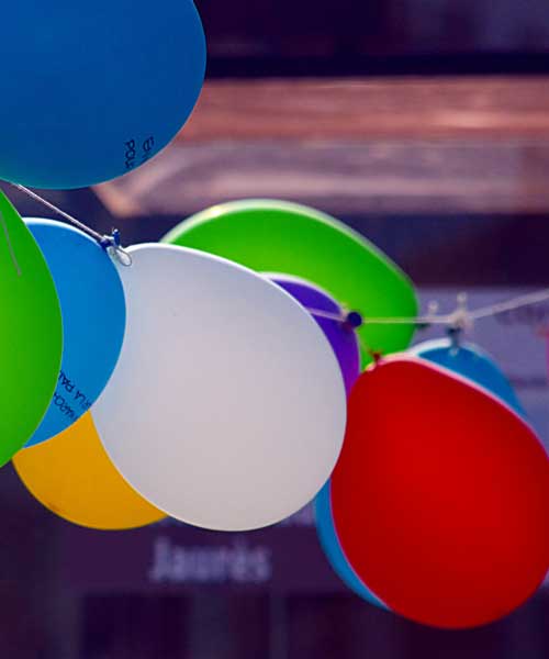 Nafukovací balonky - dekorace z balonků-Nabízíme celou škálu různých balonků. Malé velké, barevné i ty s překvapením. Stačí si jen vybrat.